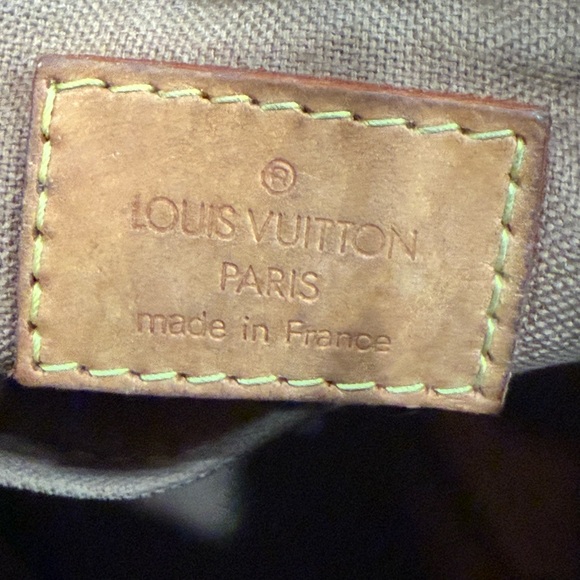 Authentic Vintage LV Popincourt Haut Bag - Picture 15 of 16